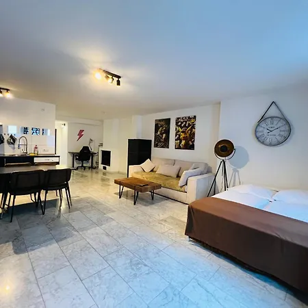 Old Town View Apartment Cologne